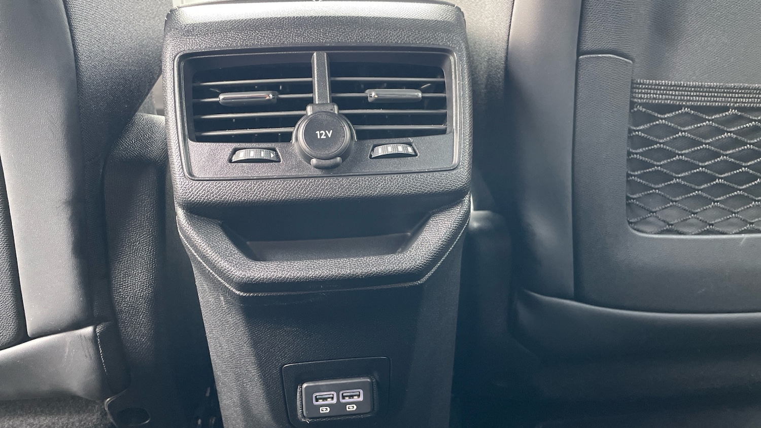 Used Peugeot 3008 2022 for sale - 77910150: Photo 37