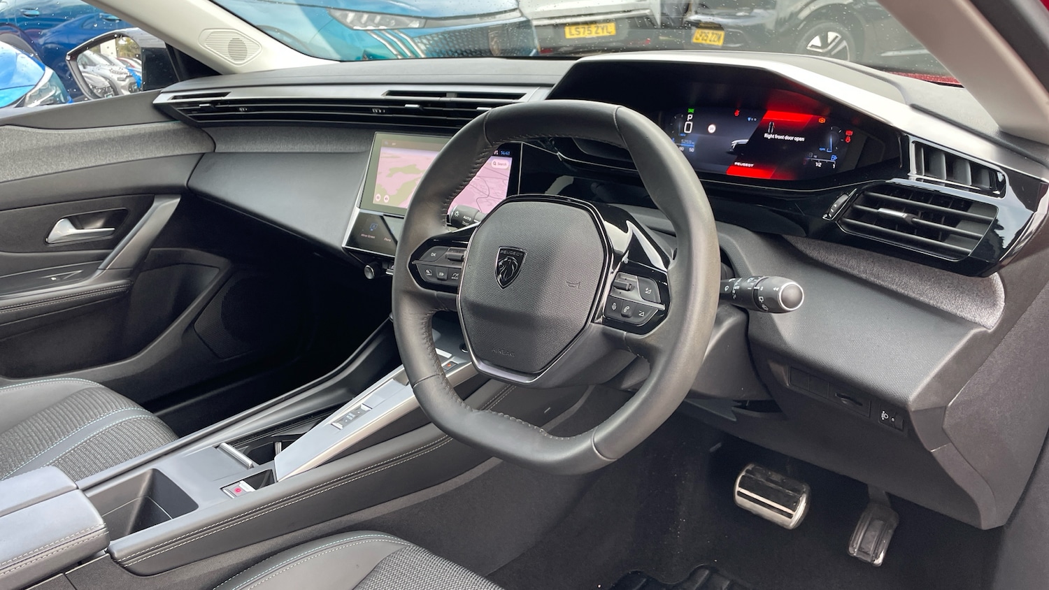 Used Peugeot 308 2022 for sale - 76350351: Photo 11