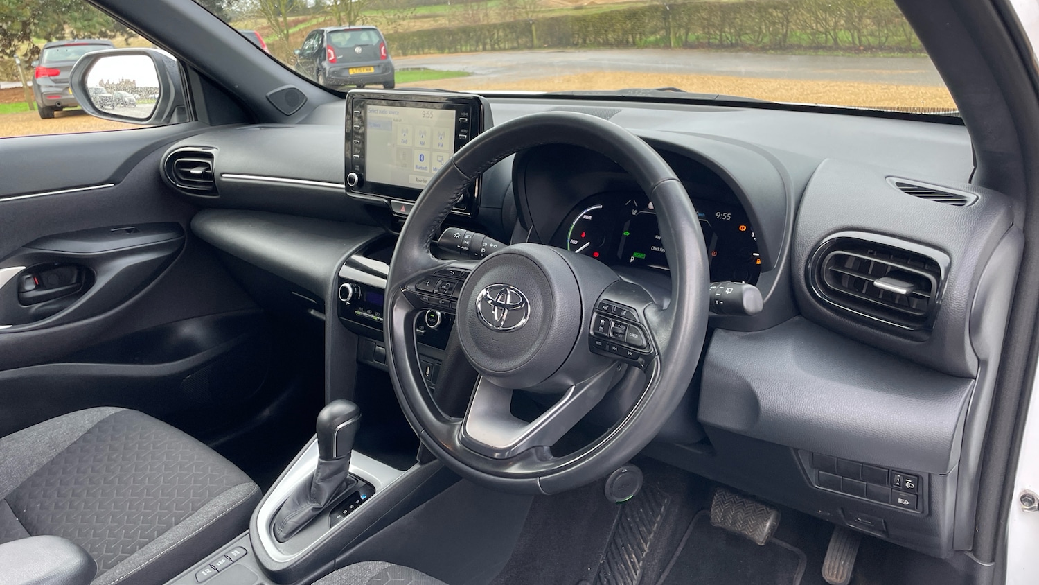 Used Toyota Yaris Cross 2023 for sale - 77401113: Photo 11