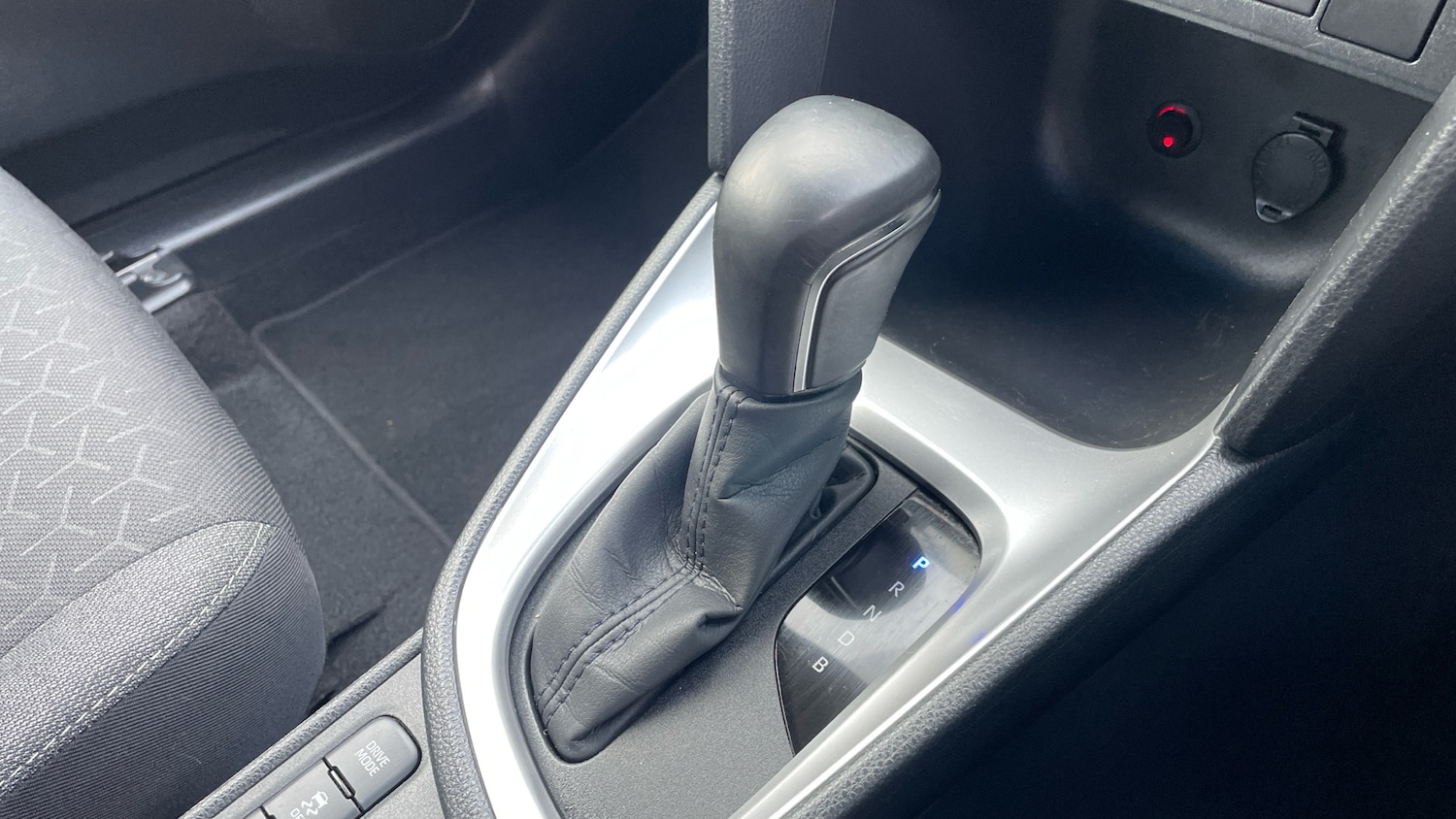 Used Toyota Yaris Cross 2023 for sale - 77401113: Photo 20