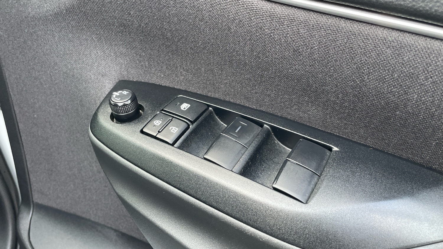 Used Toyota Yaris Cross 2023 for sale - 77401113: Photo 22