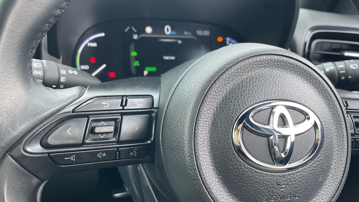 Used Toyota Yaris Cross 2023 for sale - 77401113: Photo 23