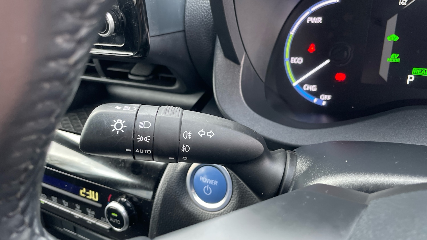 Used Toyota Yaris Cross 2023 for sale - 77401113: Photo 27