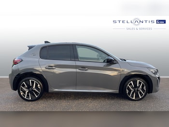 Used Peugeot 208 2024 for sale - 77121201: Photo