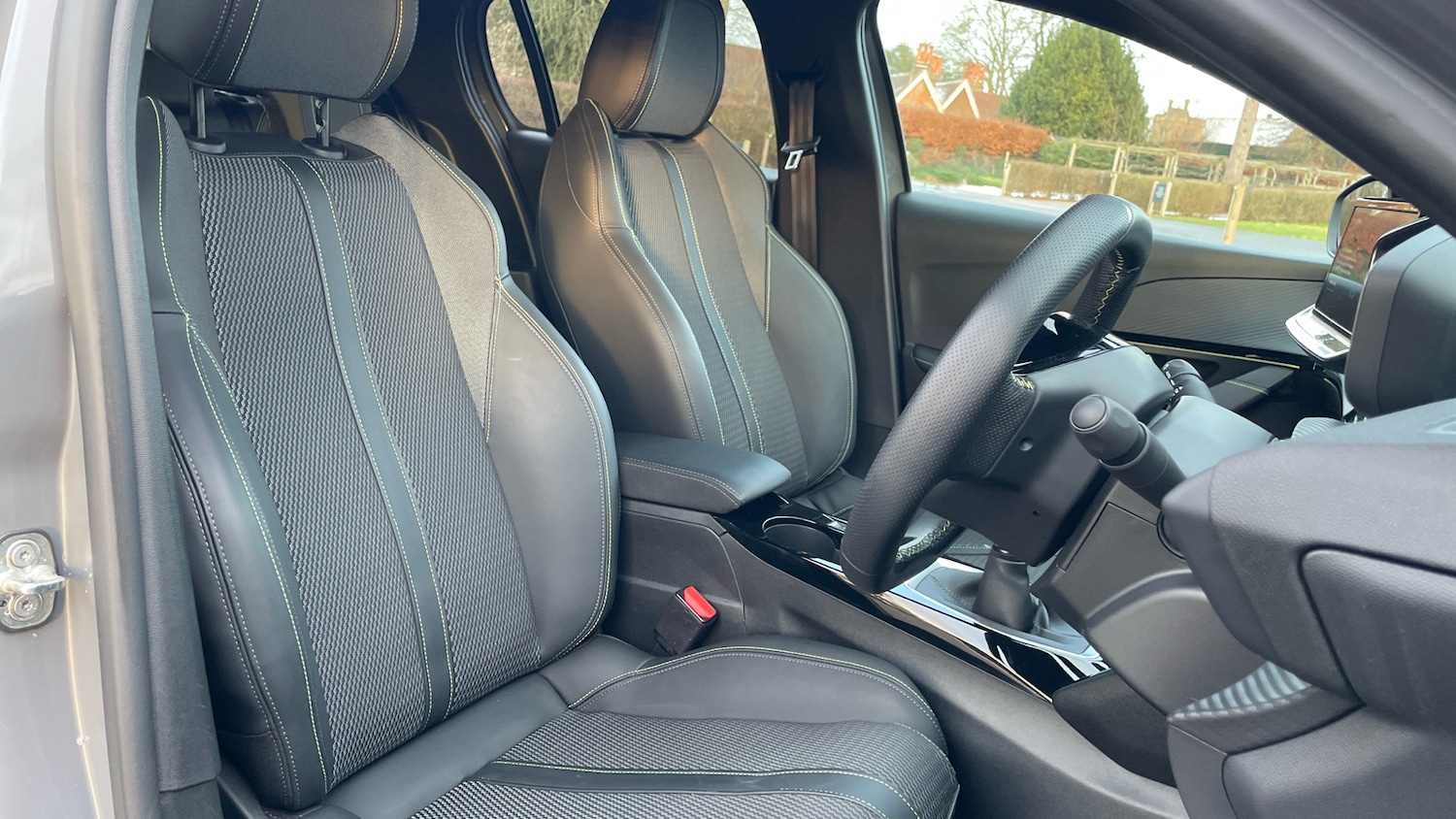 Used Peugeot 208 2024 for sale - 77121201: Photo 39