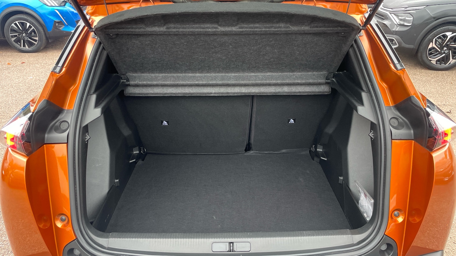 Used Peugeot 2008 2022 for sale - 77412857: Photo 19