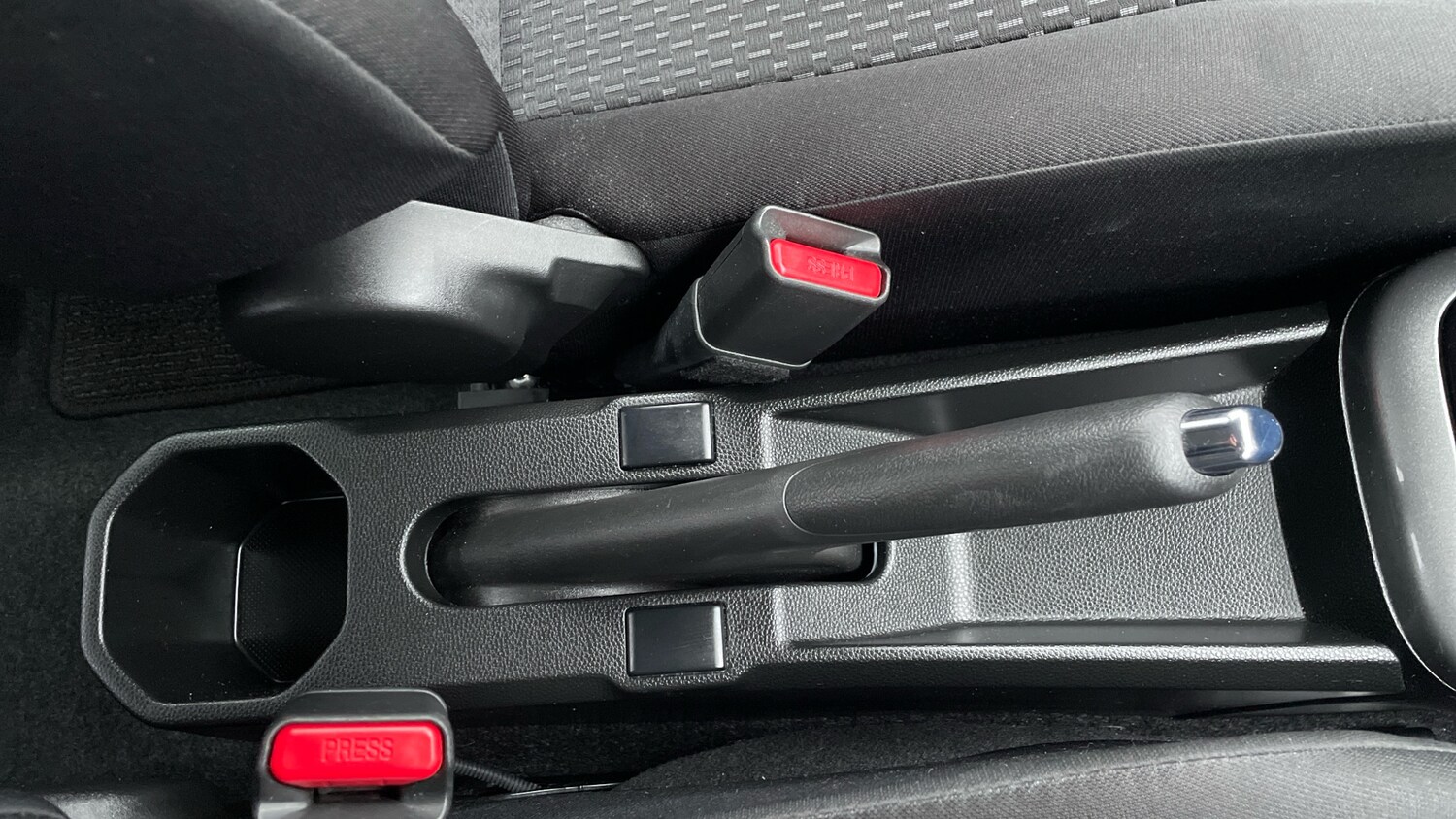 Used Suzuki Ignis 2023 for sale - 77121188: Photo 22