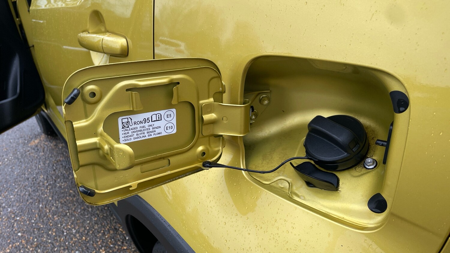 Used Suzuki Ignis 2023 for sale - 77121188: Photo 42