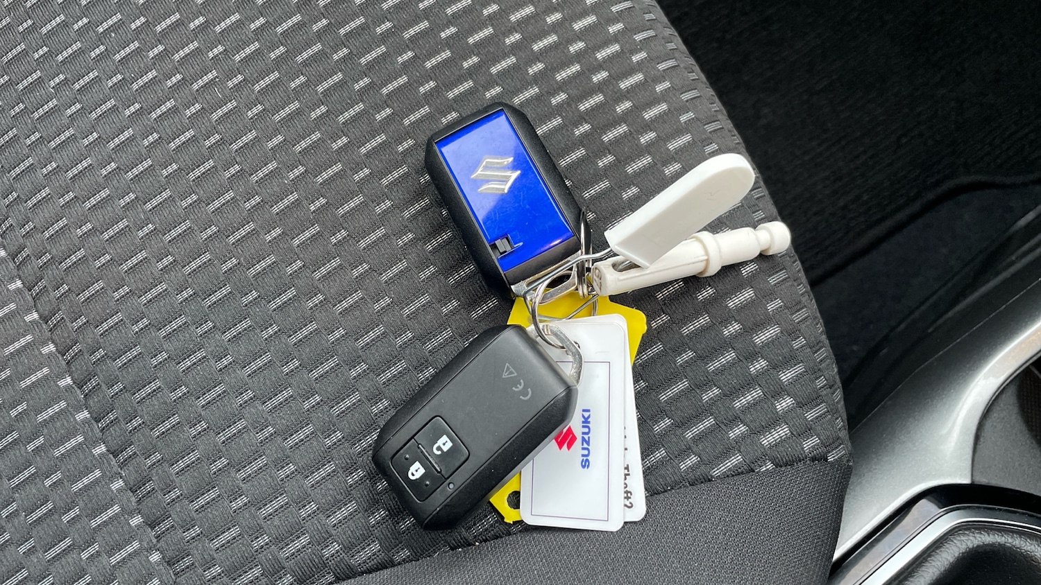 Used Suzuki Ignis 2023 for sale - 77121188: Photo 51