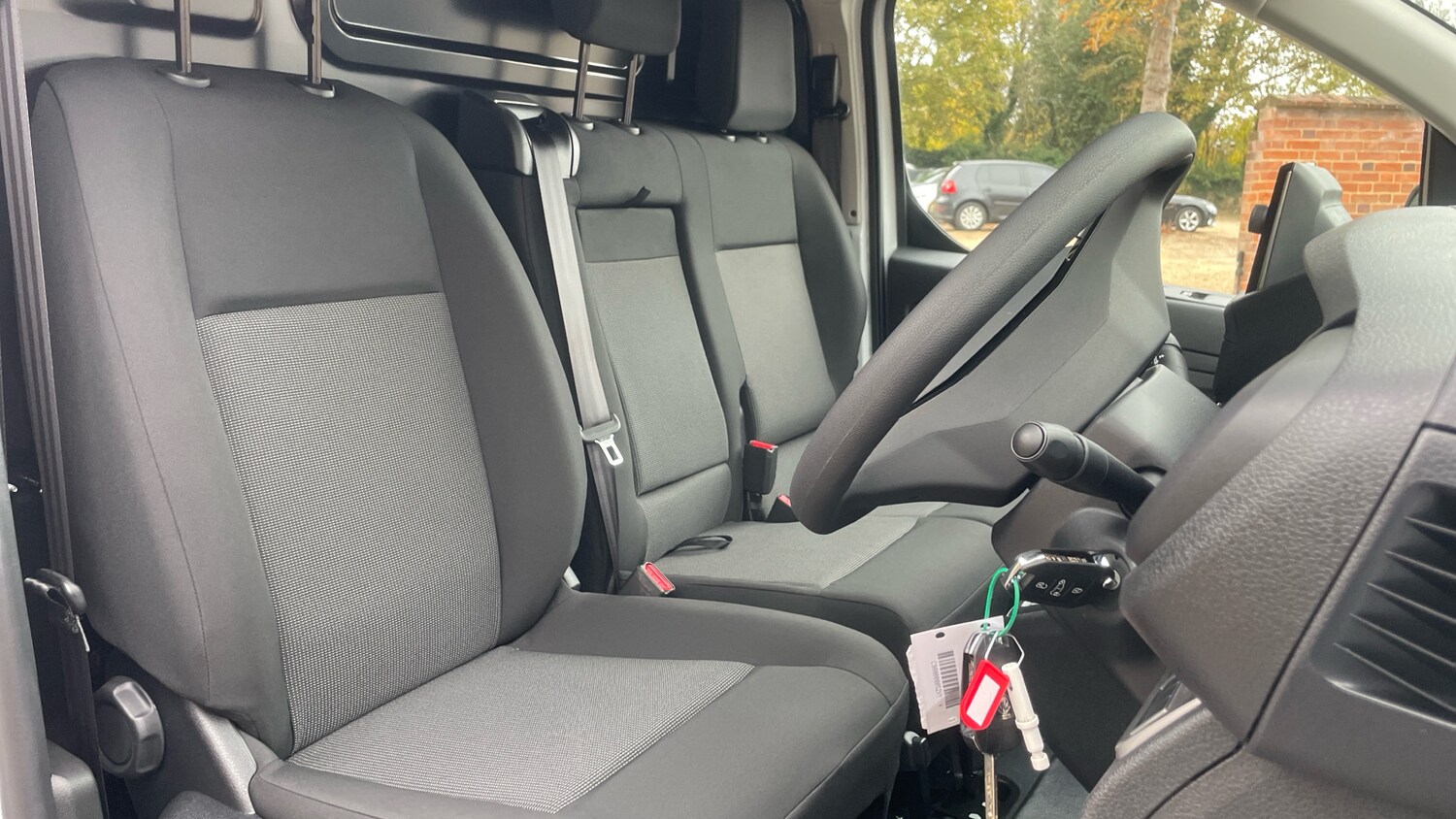 Used Peugeot Expert 2025 for sale - 76433827: Photo 25