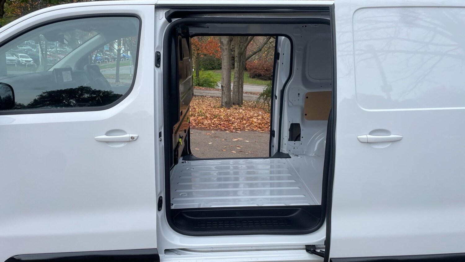 Used Peugeot Expert 2025 for sale - 76433827: Photo 41