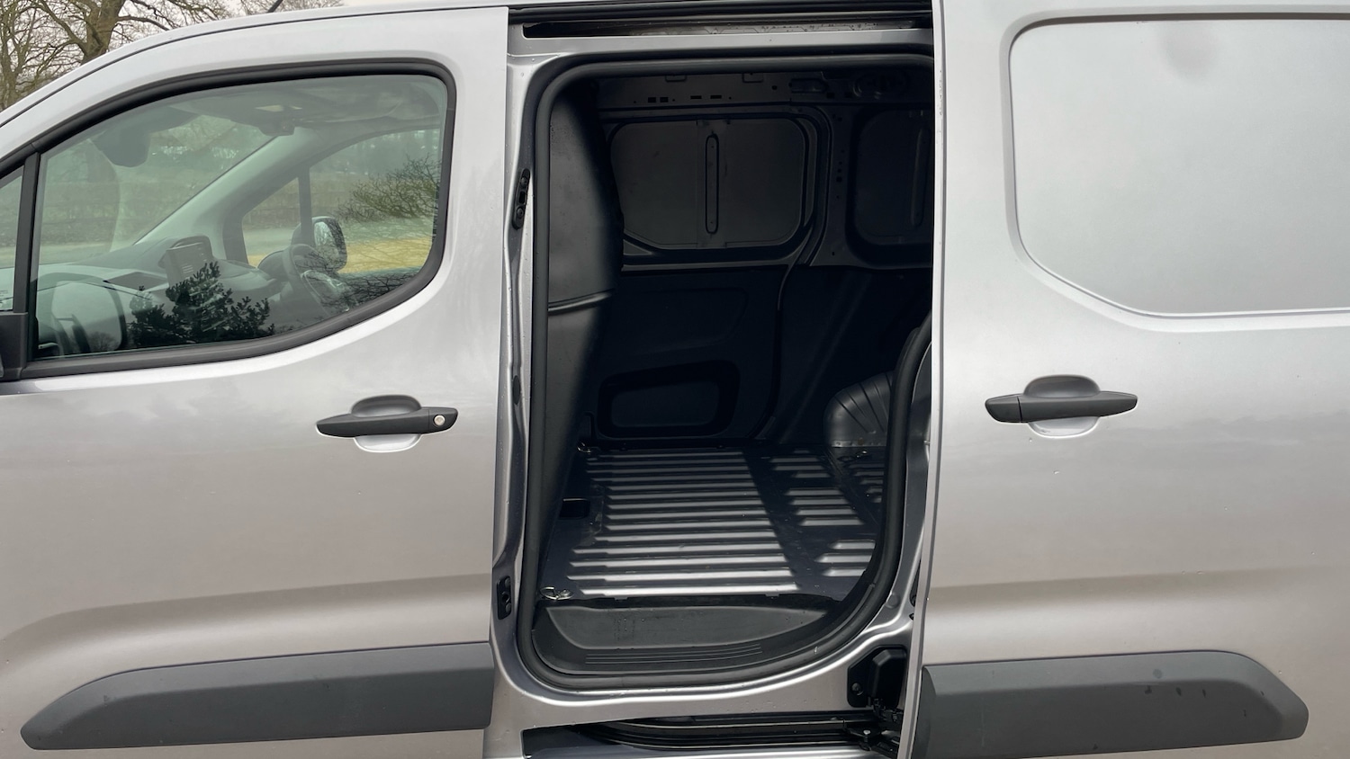 Used Peugeot Partner 2024 for sale - 77959108: Photo 46