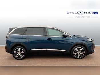 Used Peugeot 5008 2022 for sale - 77176171: Photo