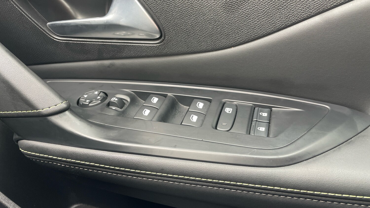 Used Peugeot 408 2024 for sale - 77978806: Photo 22