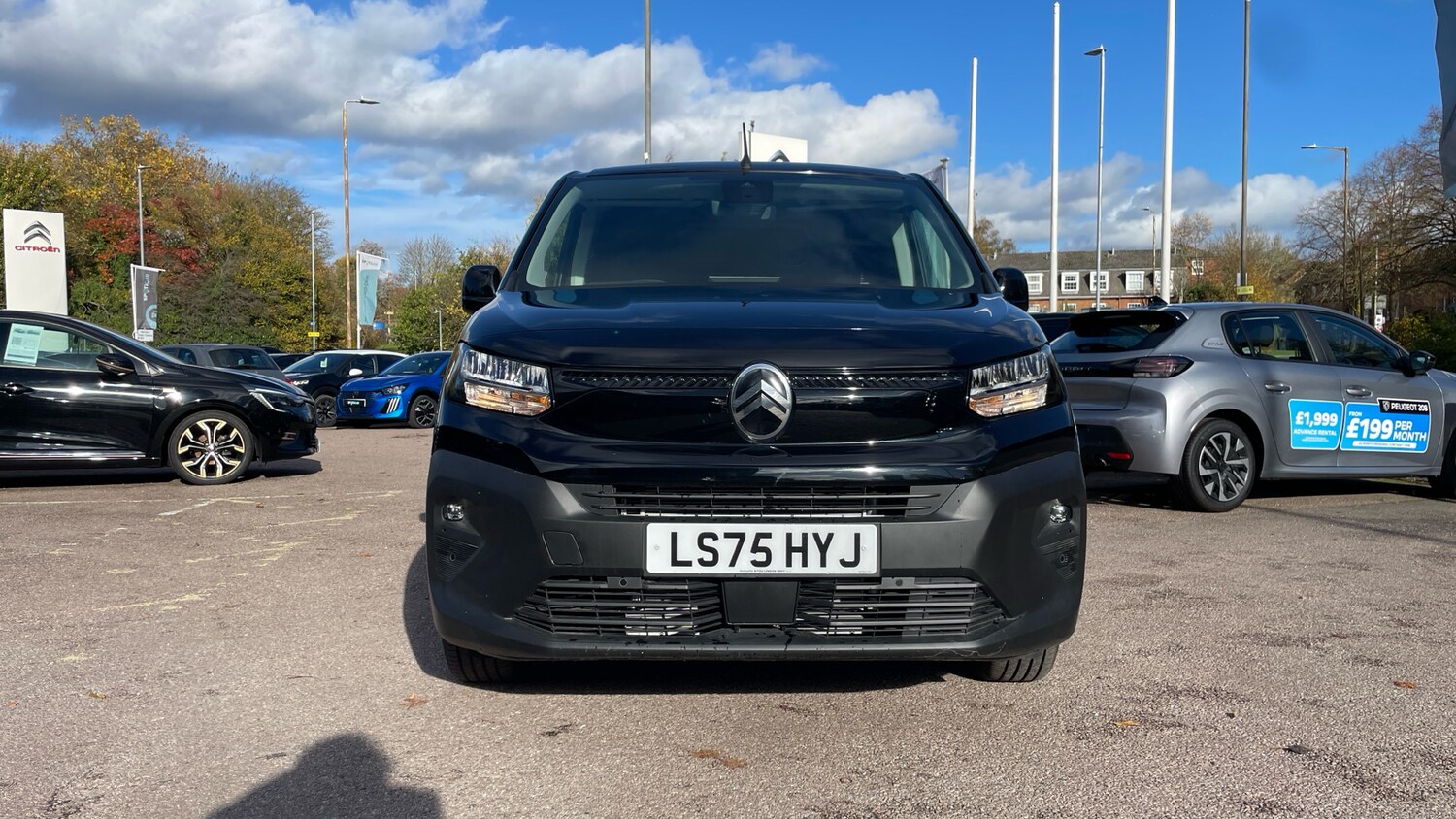 Used Citroen Berlingo 2025 for sale - 76458445: Photo 8