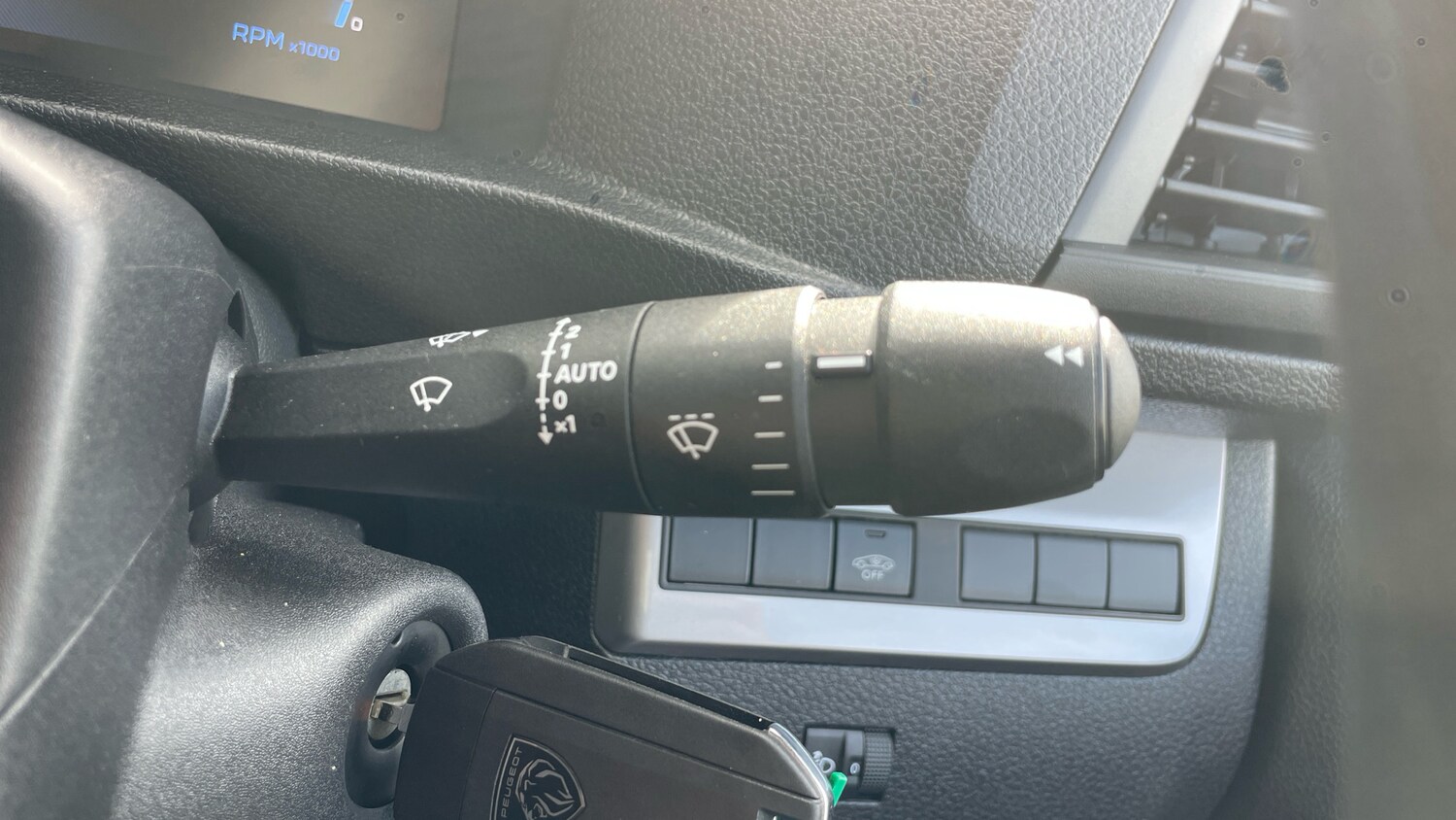 Used Peugeot Expert 2025 for sale - 75942573: Photo 28