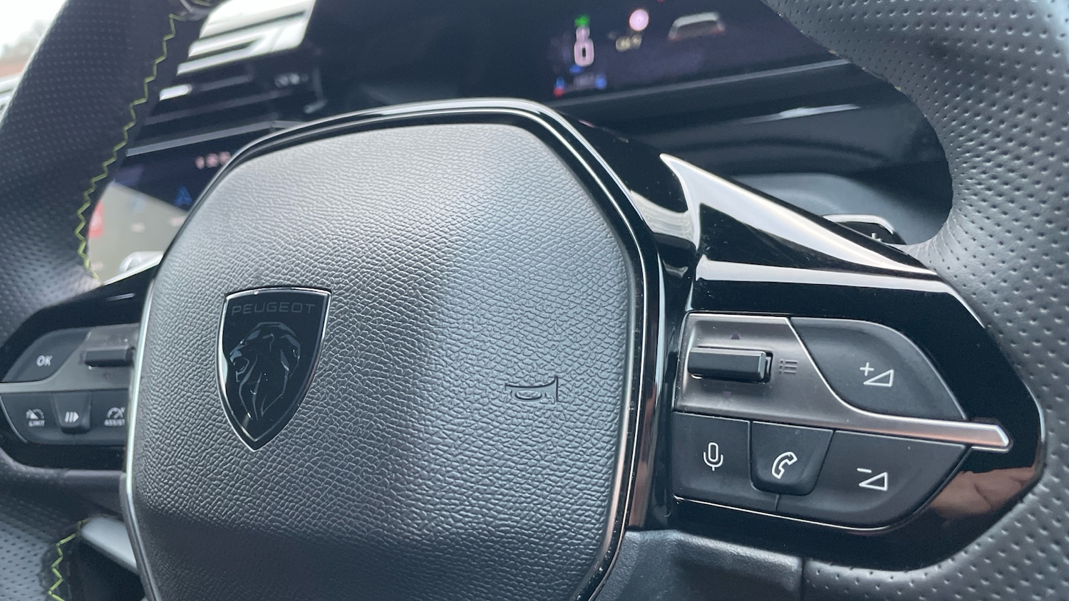 Used Peugeot 308 2024 for sale - 76887921: Photo 24