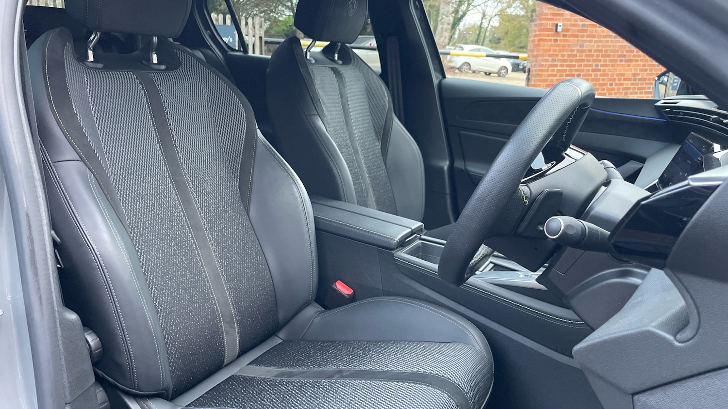 Used Peugeot 308 2024 for sale - 76887921: Photo 40