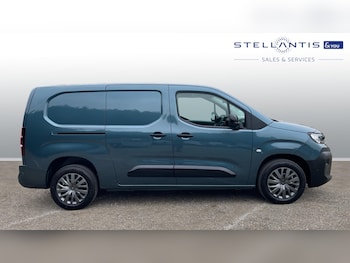 Used Citroen Berlingo 2025 for sale - 76486439: Photo