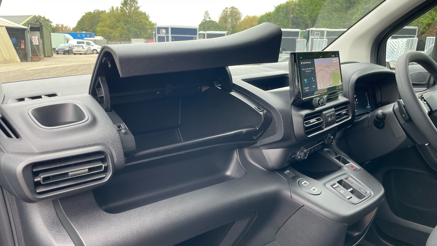 Used Citroen Berlingo 2025 for sale - 76486439: Photo 38