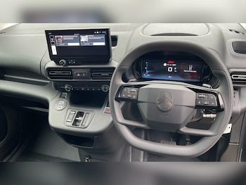 Used Citroen Berlingo 2025 for sale - 76486439: Photo