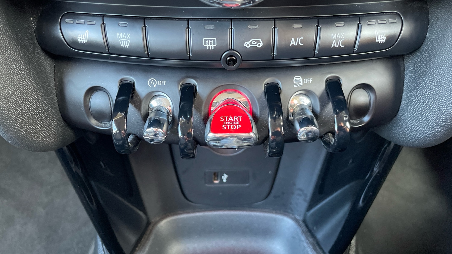 Vehicle 33