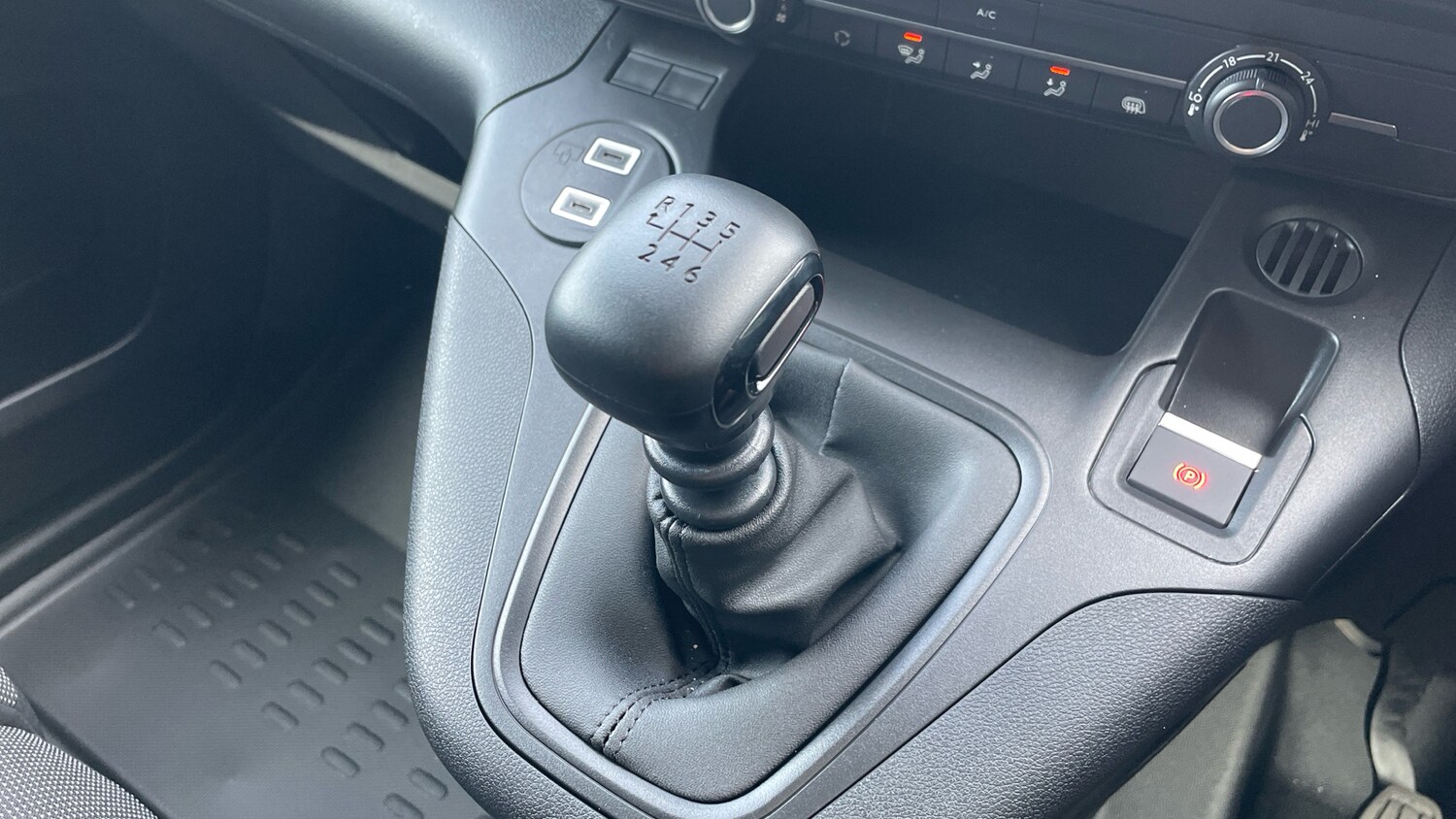 Used Peugeot Partner 2025 for sale - 76271397: Photo 20