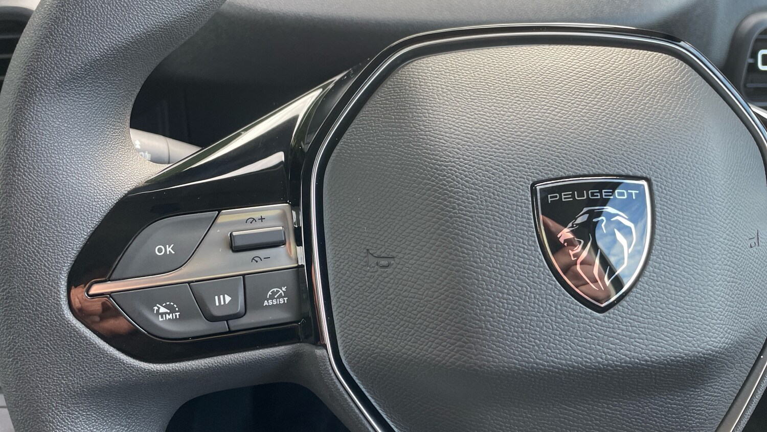 Used Peugeot Partner 2025 for sale - 76271397: Photo 23