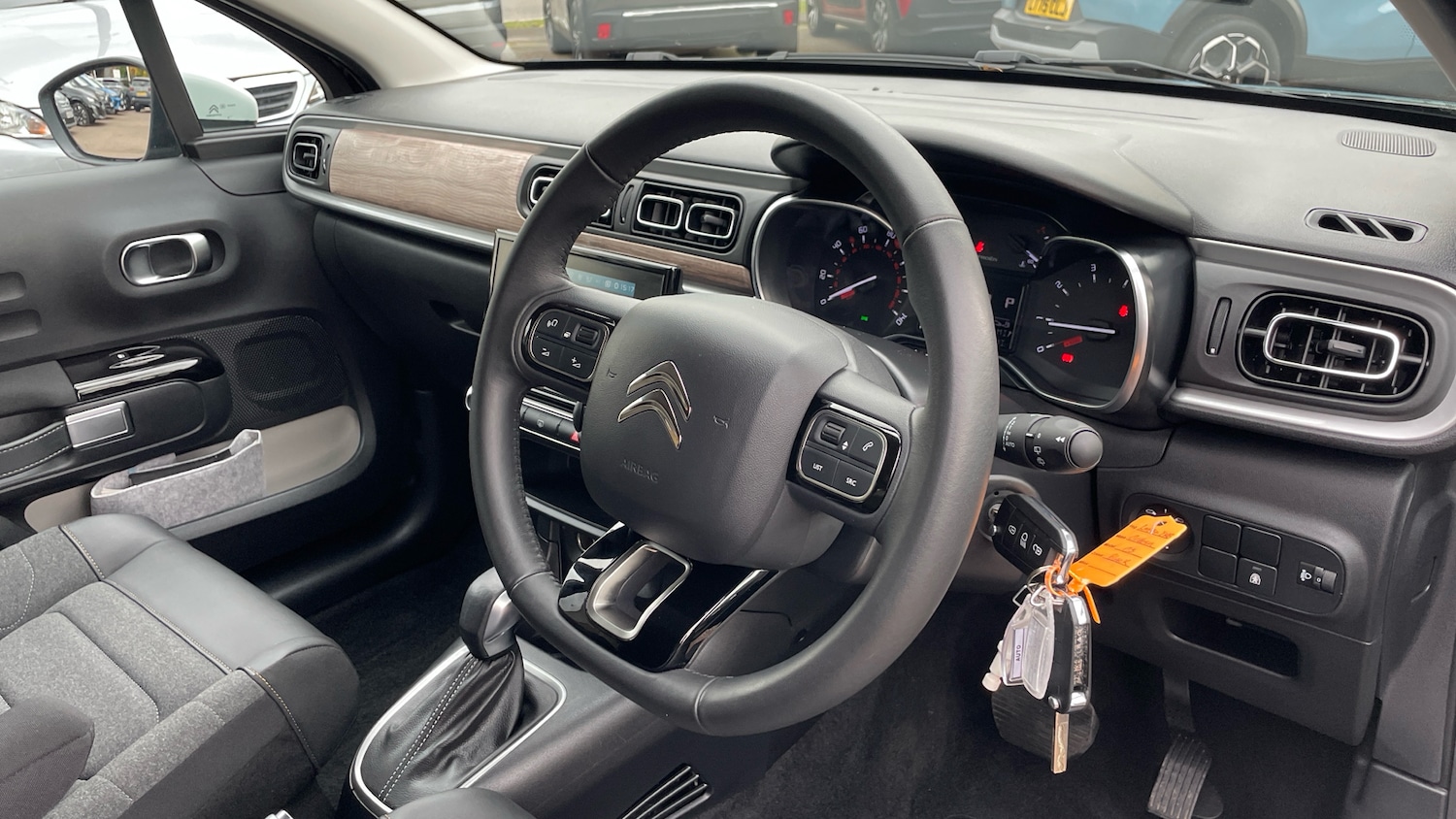 Used Citroen C3 2024 for sale - 76474364: Photo 11