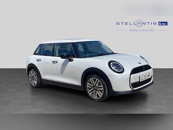 Used MINI Cooper 2025 for sale - 79203053: Photo