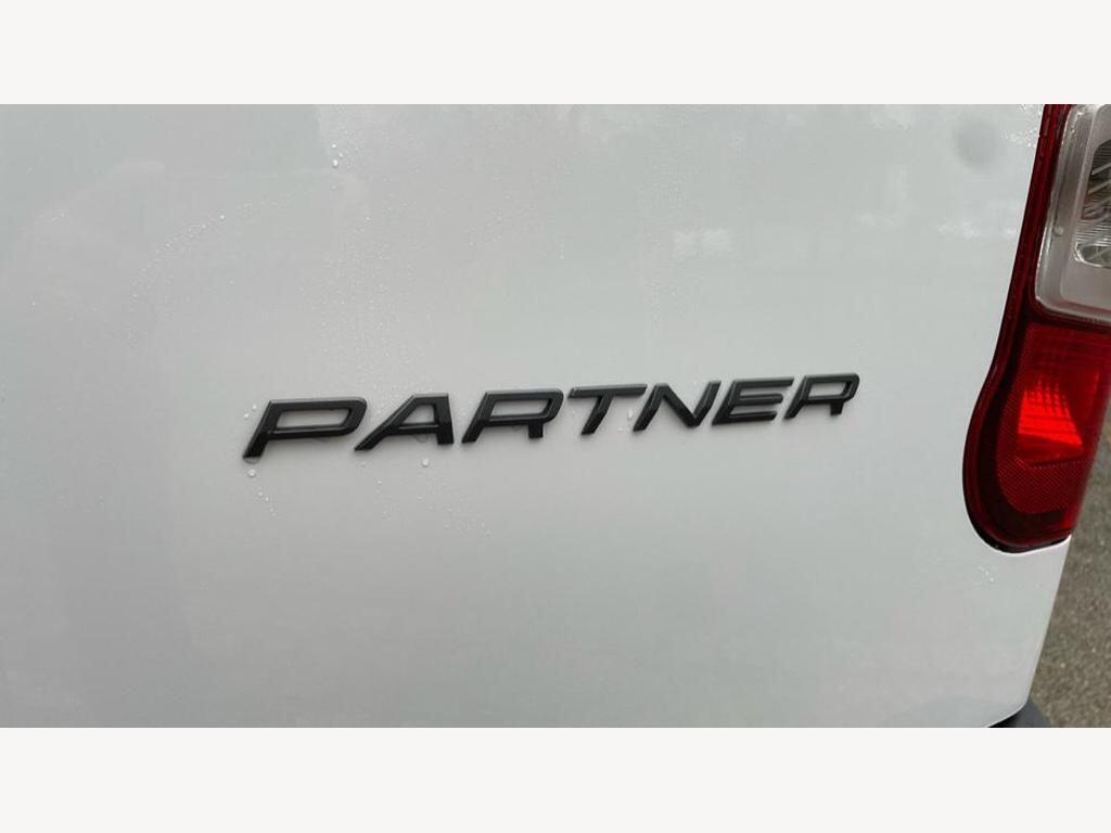 Used Peugeot Partner 2025 for sale - 77075219: Photo 37