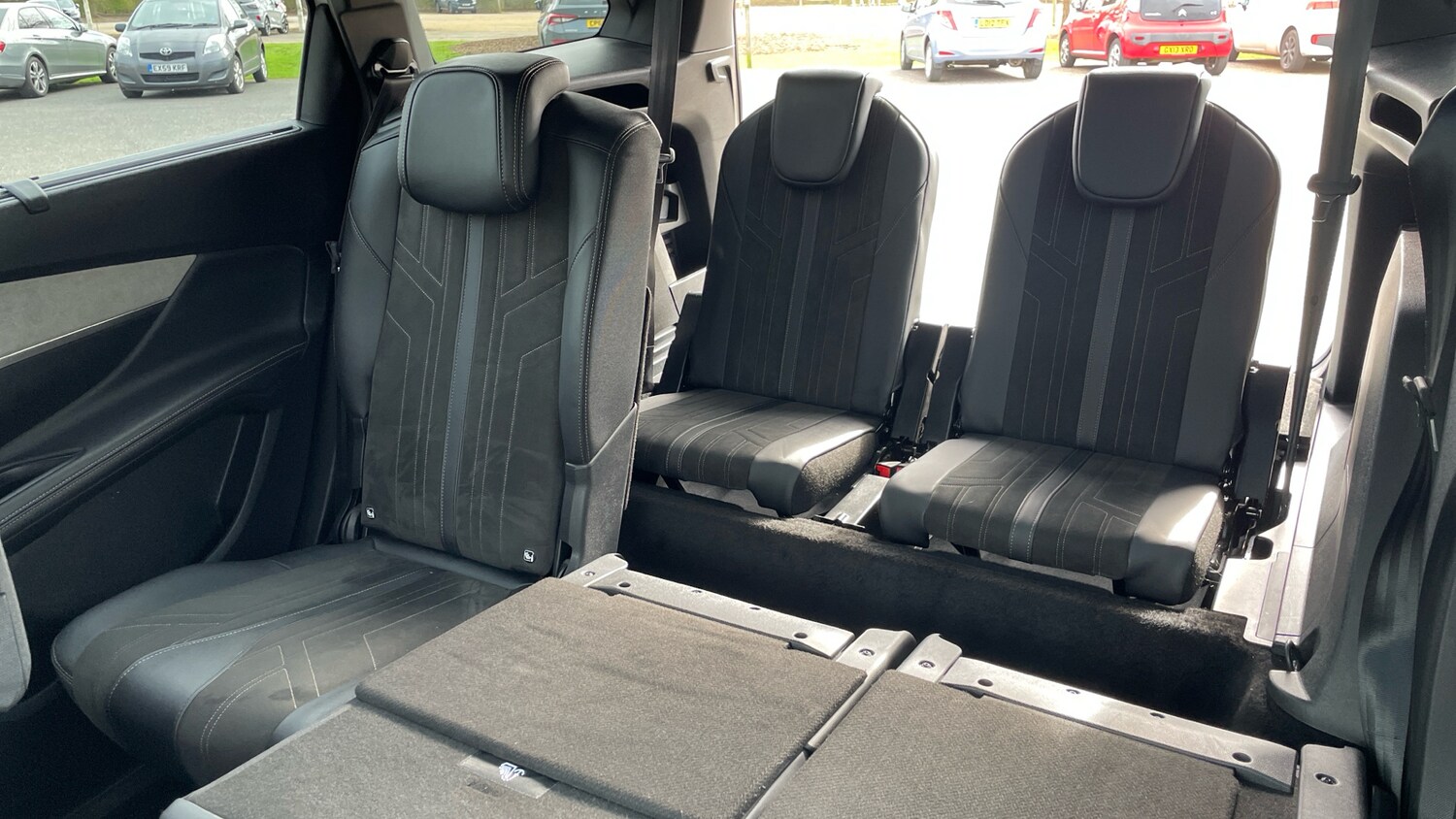 Used Peugeot 5008 2023 for sale - 77910154: Photo 25