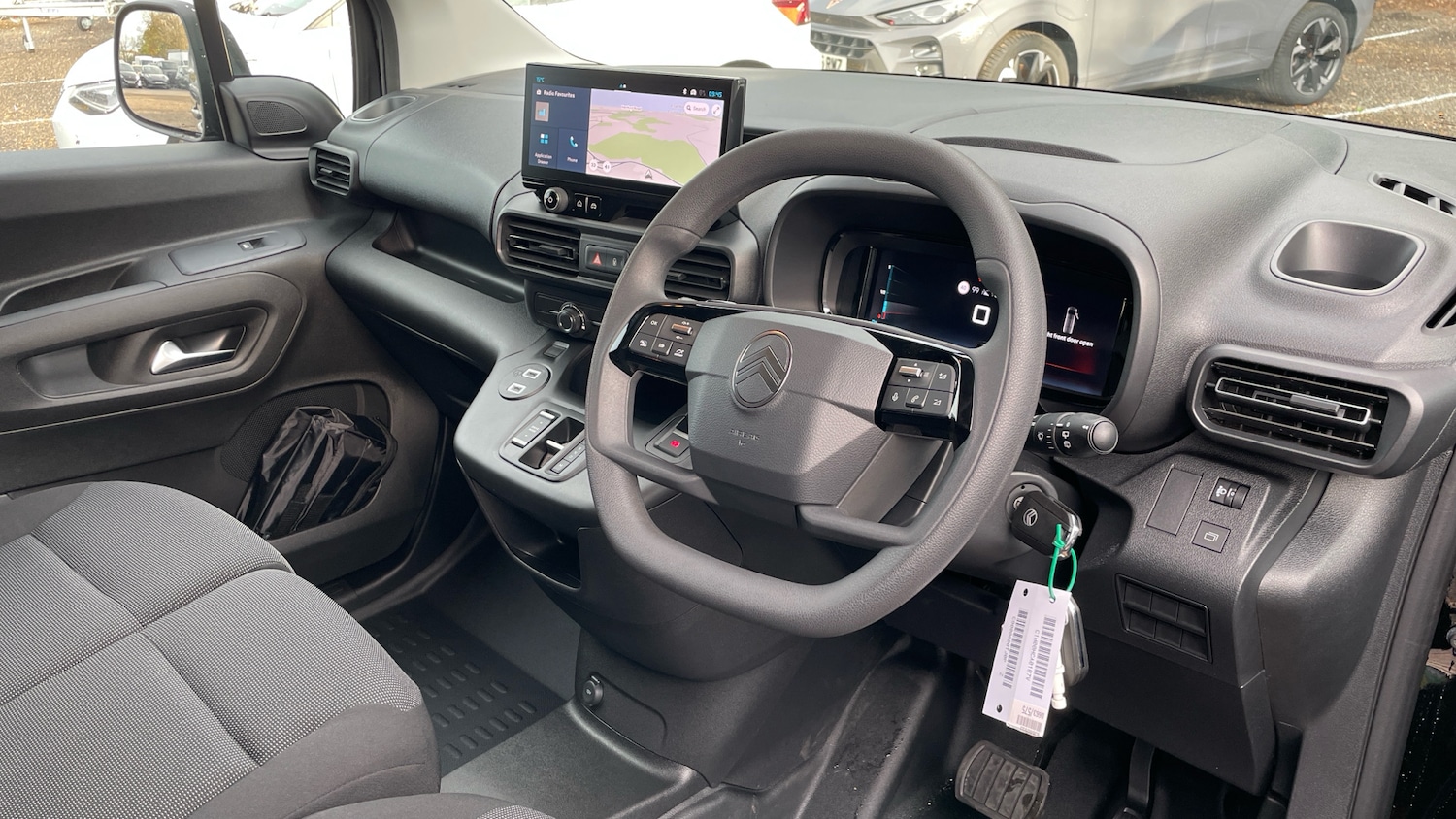 Used Citroen Berlingo 2025 for sale - 76433776: Photo 11