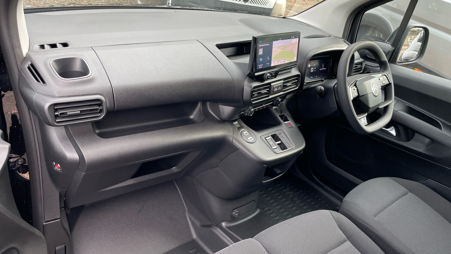 Used Citroen Berlingo 2025 for sale - 76433776: Photo 12