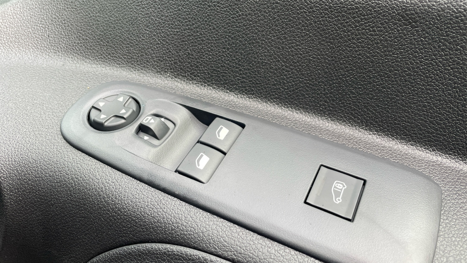 Used Citroen Berlingo 2025 for sale - 76433776: Photo 22