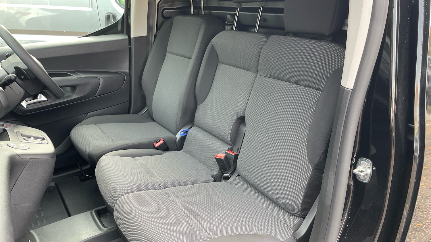 Used Citroen Berlingo 2025 for sale - 76433776: Photo 25