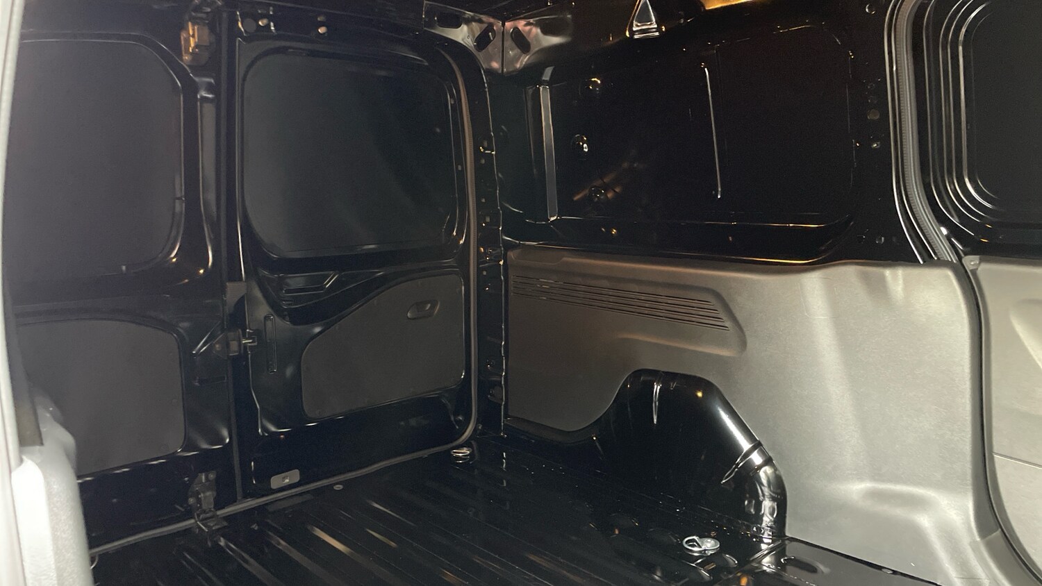 Used Citroen Berlingo 2025 for sale - 76433776: Photo 42