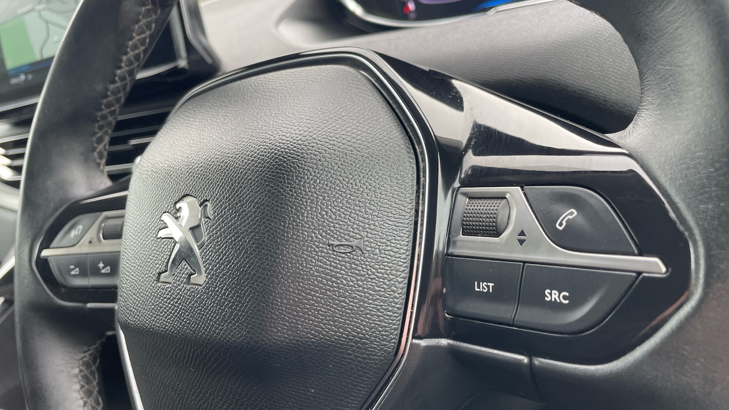 Used Peugeot 3008 2022 for sale - 77884289: Photo 24