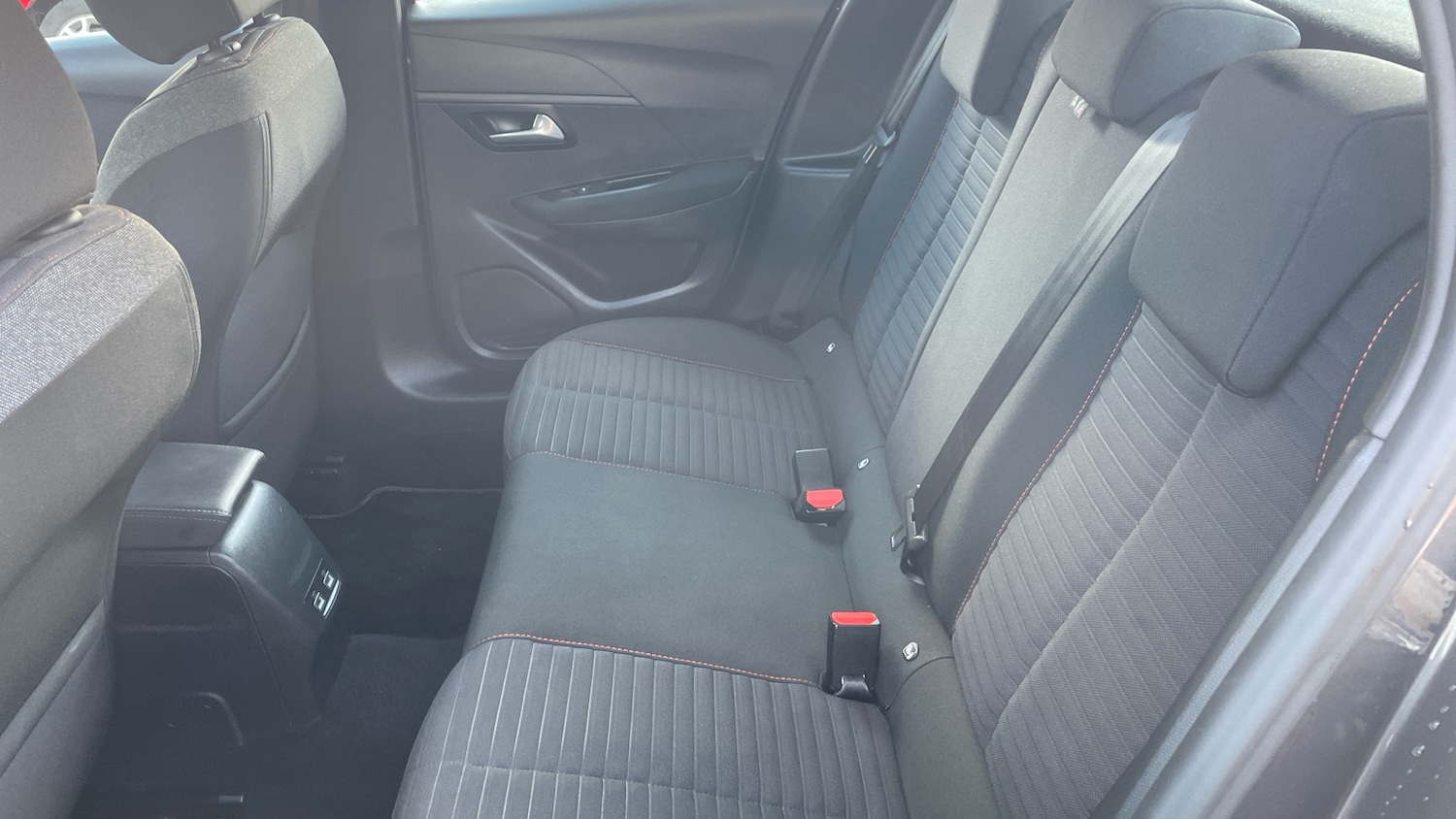 Used Peugeot 208 2022 for sale - 77239189: Photo 34