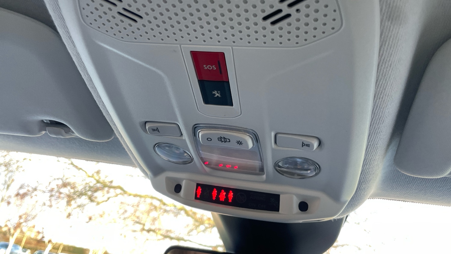 Used Peugeot 208 2022 for sale - 77239189: Photo 40