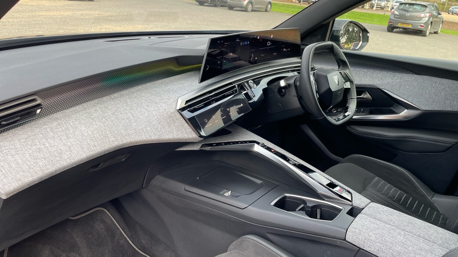 Used Peugeot 5008 2024 for sale - 77840630: Photo 12