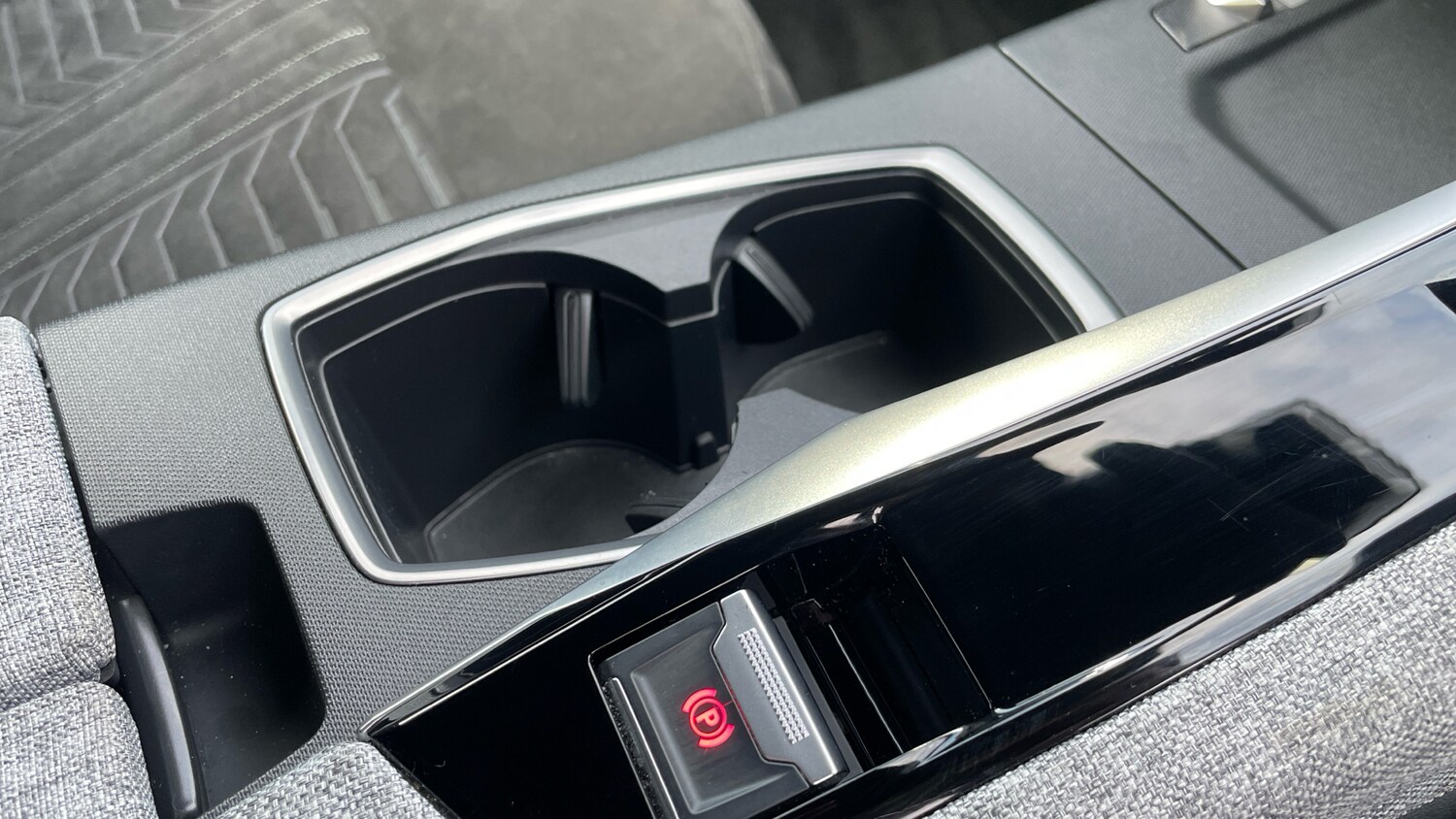 Used Peugeot 5008 2024 for sale - 77840630: Photo 21