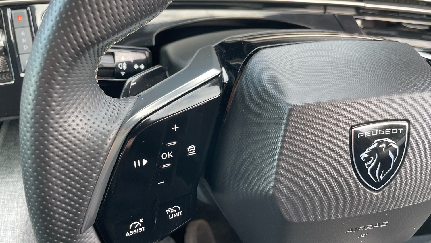 Used Peugeot 5008 2024 for sale - 77840630: Photo 23