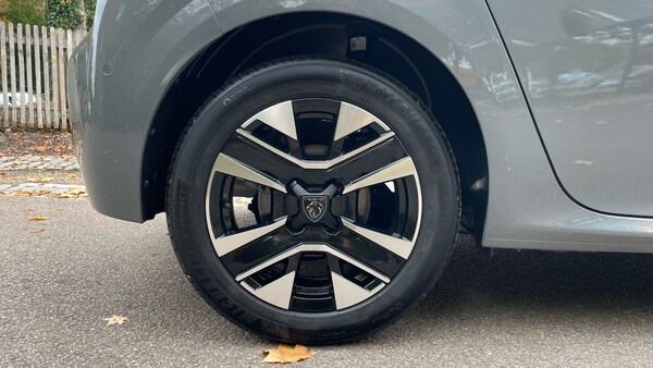 Used Peugeot 208 2025 for sale - 76175992: Photo 16