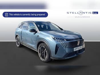 Used Peugeot 5008 2025 for sale - 79875528: Photo