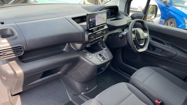 Used Peugeot Partner 2024 for sale - 75647790: Photo 12