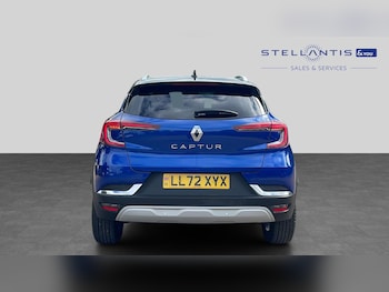 Used Renault Captur 2023 for sale - 79396950: Photo