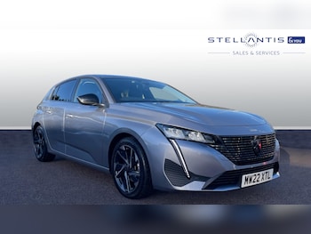 2022 - 1.2 PureTech Allure Premium Hatchback 5dr Petrol EAT Euro 6 (s/s) (130 ps)