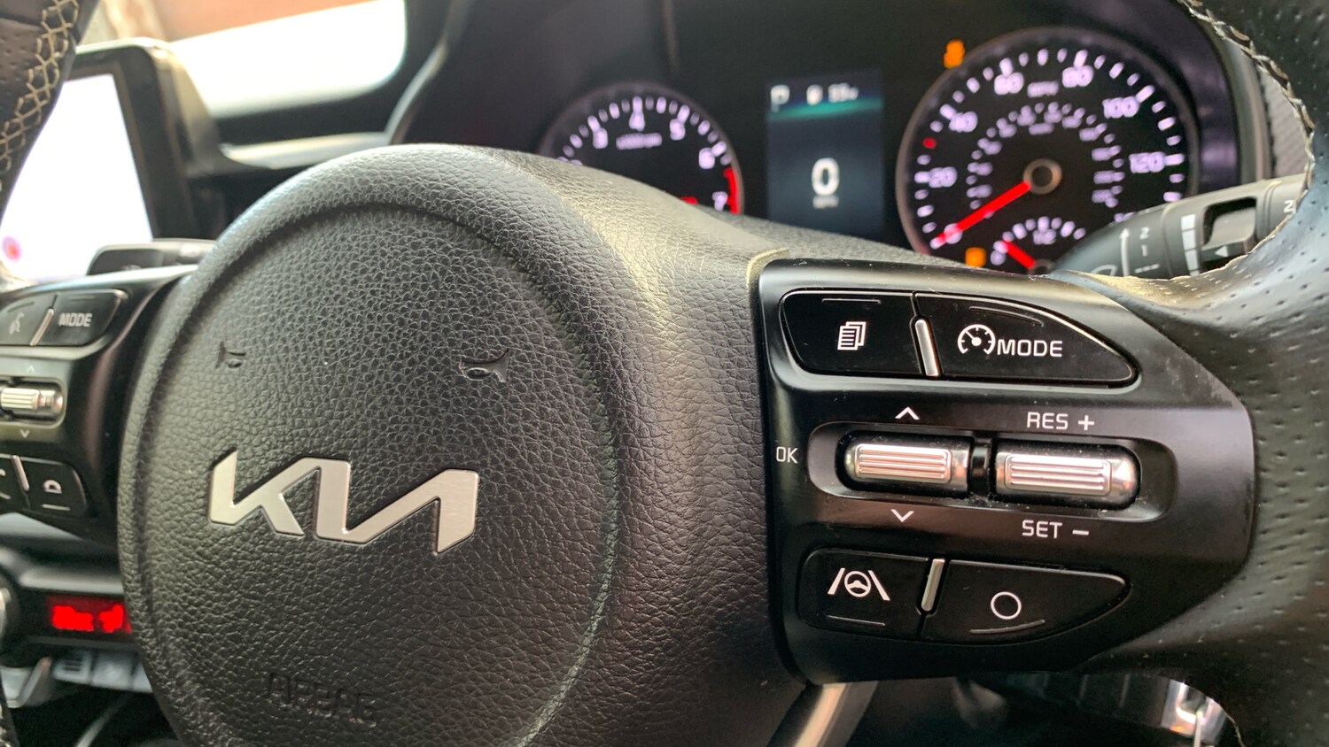 Used Kia Stonic 2022 for sale - 76241069: Photo 24