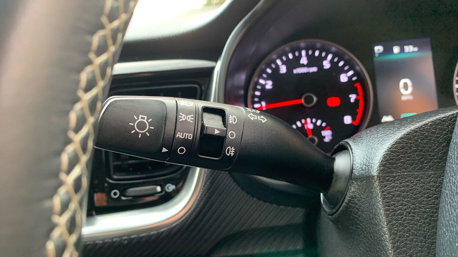 Used Kia Stonic 2022 for sale - 76241069: Photo 27